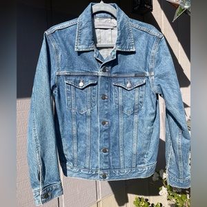 Calvin Klein Jean Jacket Size Small
